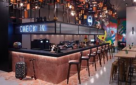 Moxy Athens City